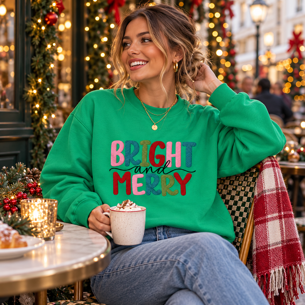 Bright and Merry in Kelly Green – festive lifestyle photo